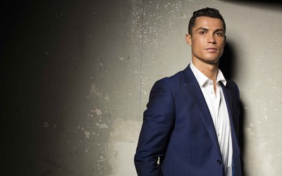 海德电竞独家-三笘薰让客场变主场