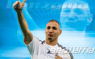 海德电竞讨论-阿什拉夫已成转会市场香饽饽